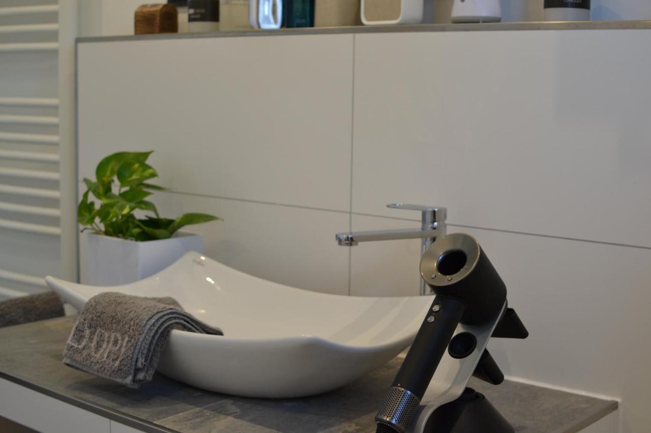 5 Sterne Apartment Auszeit Wilhelmsdorf Buitenkant foto